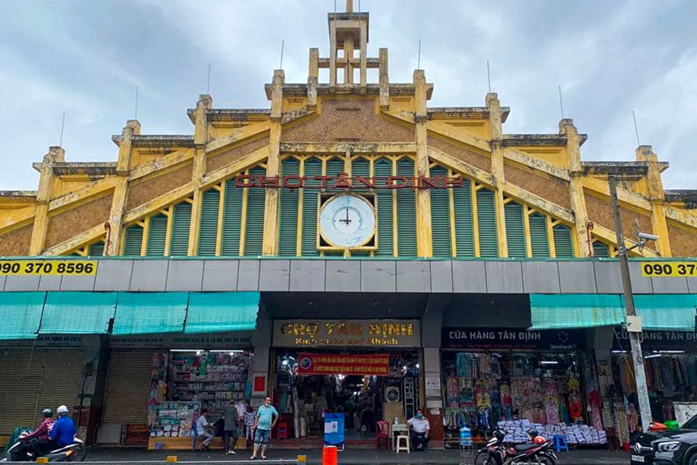 tan dinh market